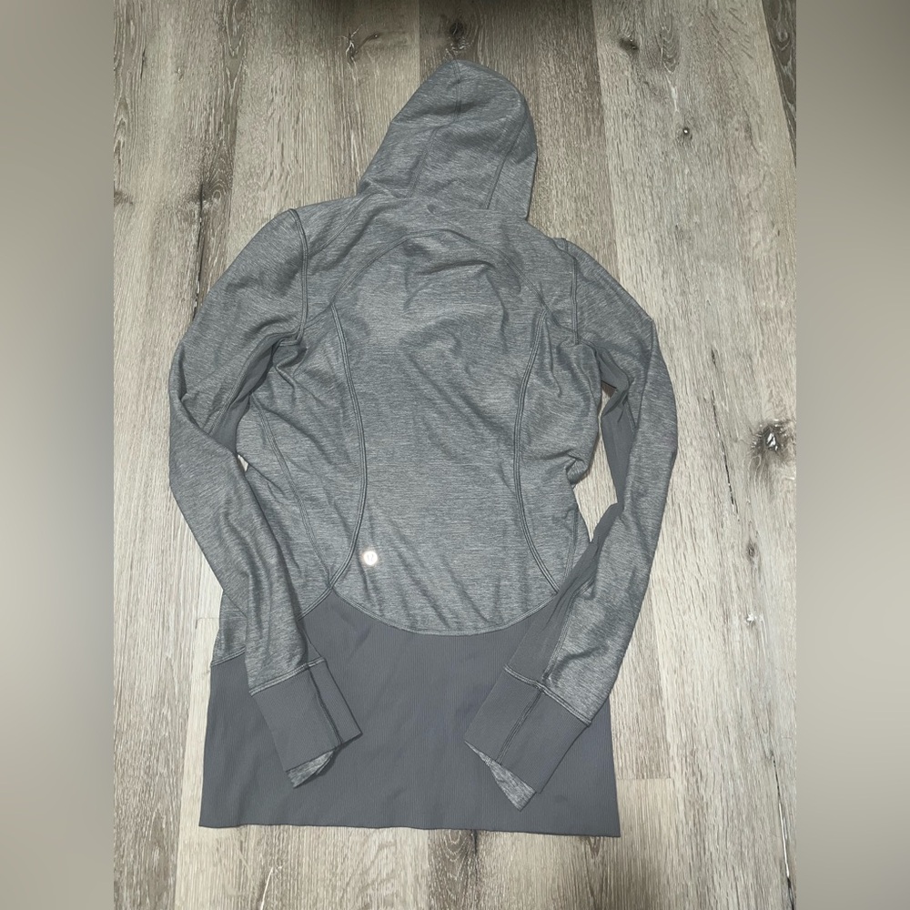 Lululemon Daily Practice Jacket - Picture 5 of 6